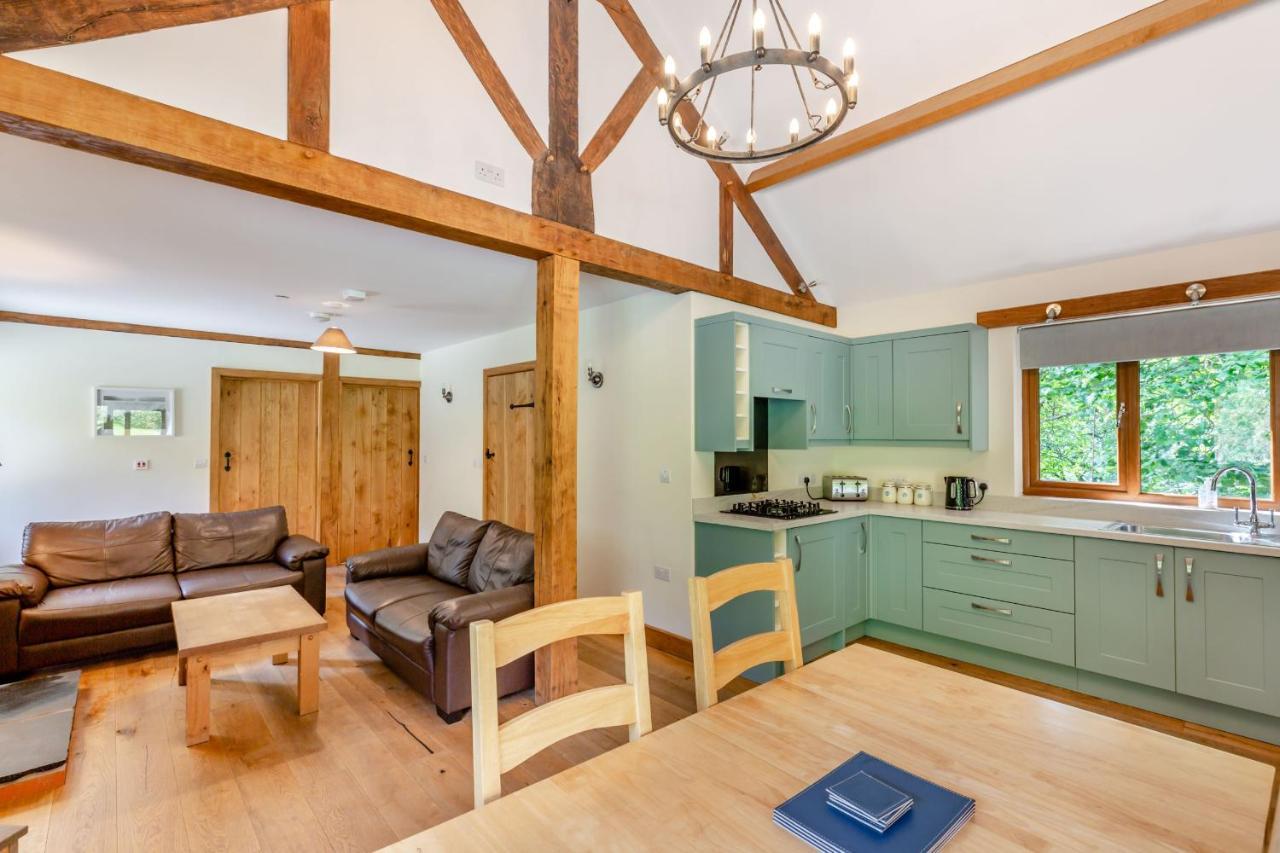 Ploony Hill Lodge Bleddfa Esterno foto