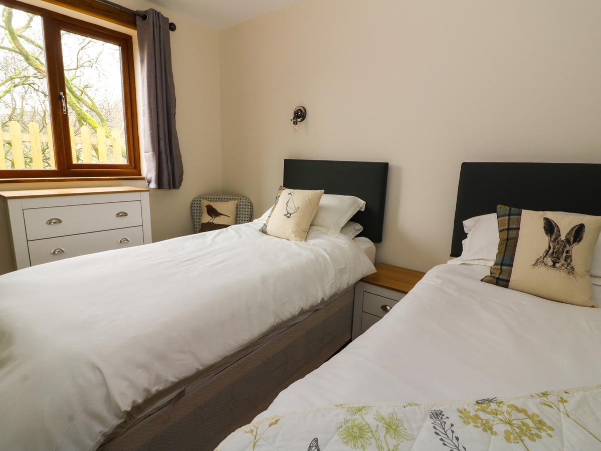 Ploony Hill Lodge Bleddfa Esterno foto